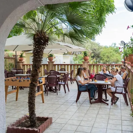 Camping Villaggio Calanovella *