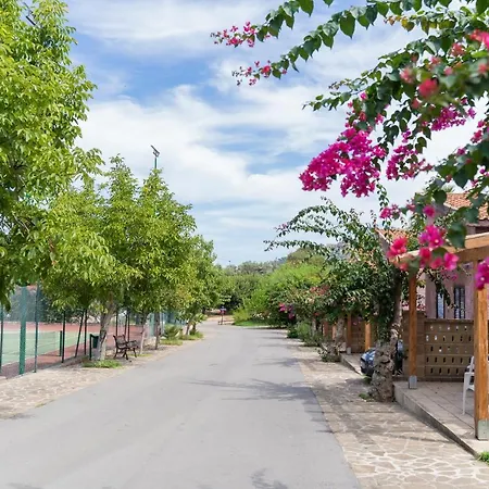 Semesterpark Camping Villaggio Calanovella Piraino