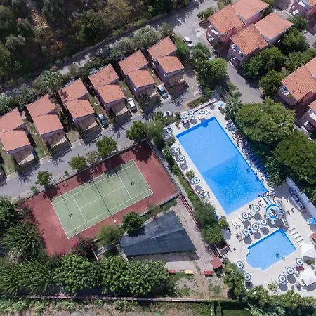 Camping Villaggio Calanovella