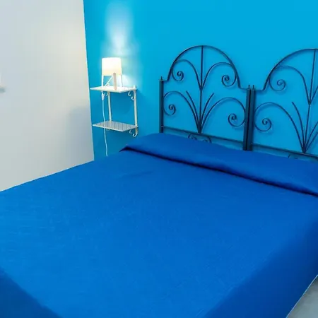 Camping Villaggio Calanovella Semesterpark *